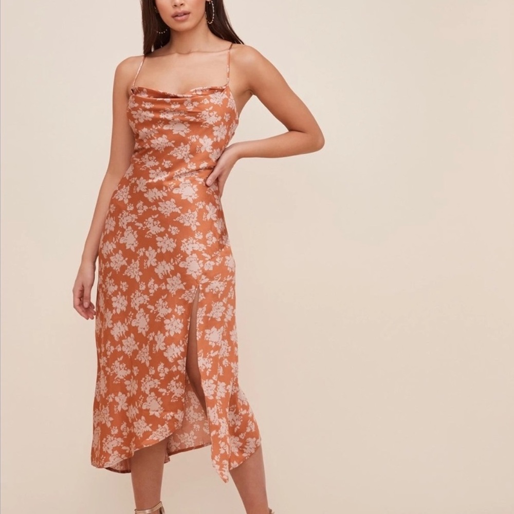 ASTR Gaia Midi Dress